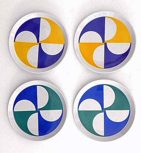 Inventory: Gio Ponti Modernist Earthenware Plates, Ceramica Franco Pozzi, Gallarate, 1967., SOLD &bull;